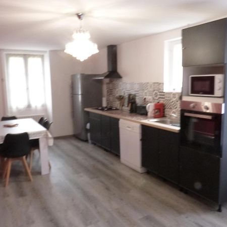 Logement Spacieux Rez-De-Chaussee, Jardin, Stationnement Devant, A 5 Minutes A Pied Du Centre De Sarlat Villa ภายนอก รูปภาพ