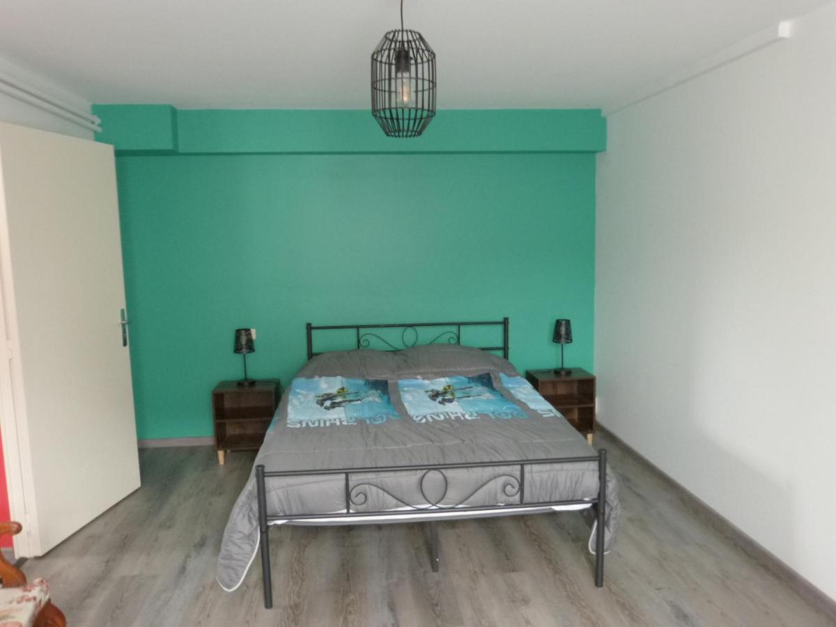 Logement Spacieux Rez-De-Chaussee, Jardin, Stationnement Devant, A 5 Minutes A Pied Du Centre De Sarlat Villa ภายนอก รูปภาพ